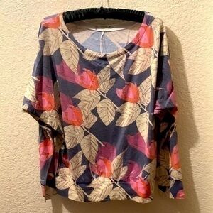 Time Machine floral top